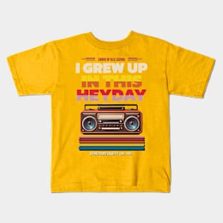 Retro Stereo Radio Cassette :  “I Grew Up In This Heyday” Kids T-Shirt